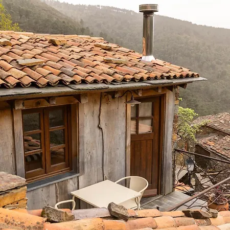 Country house Cerdeira - Home For Creativity