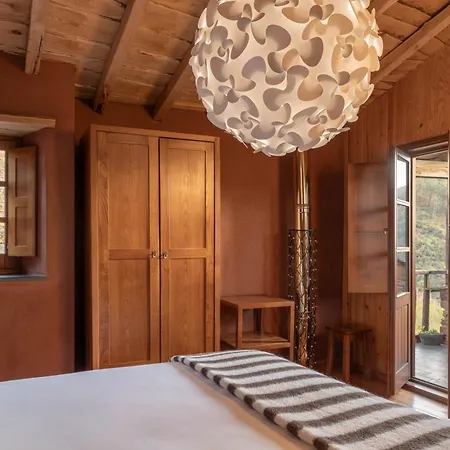 Country house Cerdeira - Home For Creativity Lousa (Coimbra)