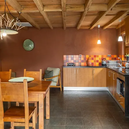 Country house Cerdeira - Home For Creativity