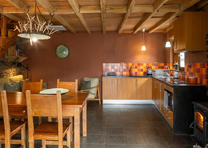 בית כפרי Cerdeira - For Creativity