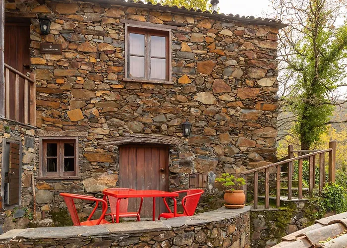 בית כפרי Cerdeira - For Creativity