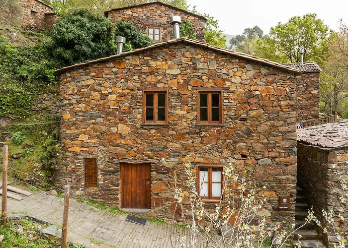 منزل ريفي Cerdeira - For Creativity