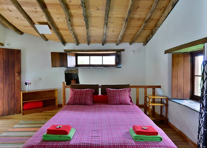 Cerdeira - For Creativity منزل ريفي Lousã