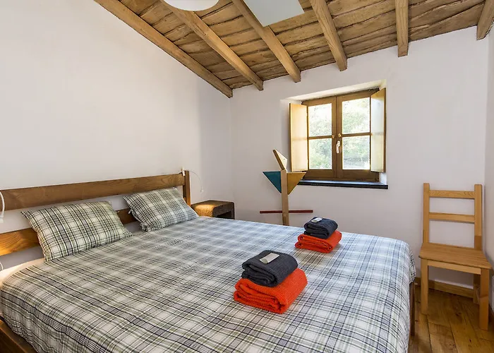 منزل ريفي Cerdeira - For Creativity *