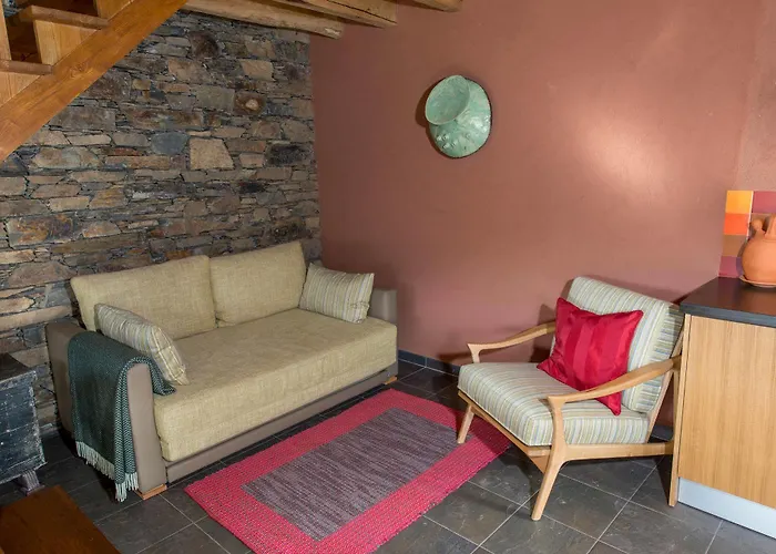 Cerdeira - For Creativity منزل ريفي *